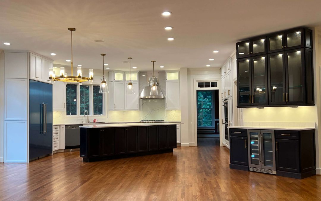 Embracing an Open Concept Kitchen: Advantages, Challenges and a Real Renewal Homes Project